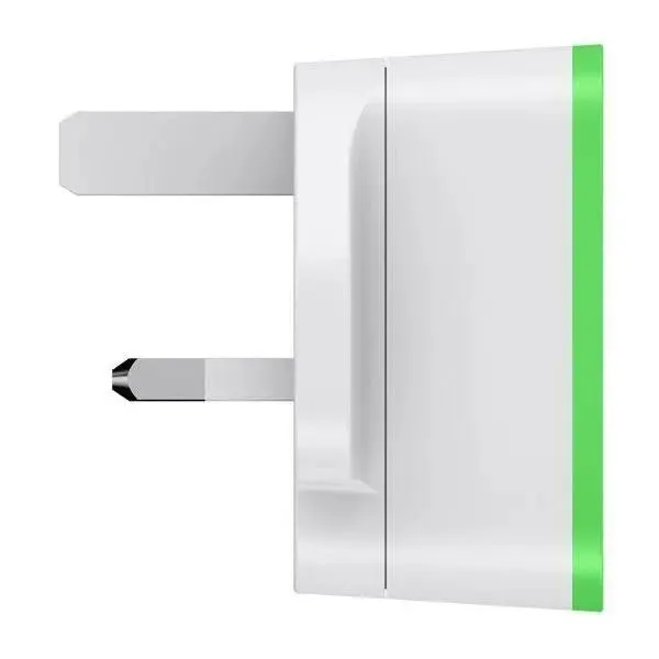 Belkin Boost UP Universal 3-Pin USB Home Charger 12W 2.4AMP - White