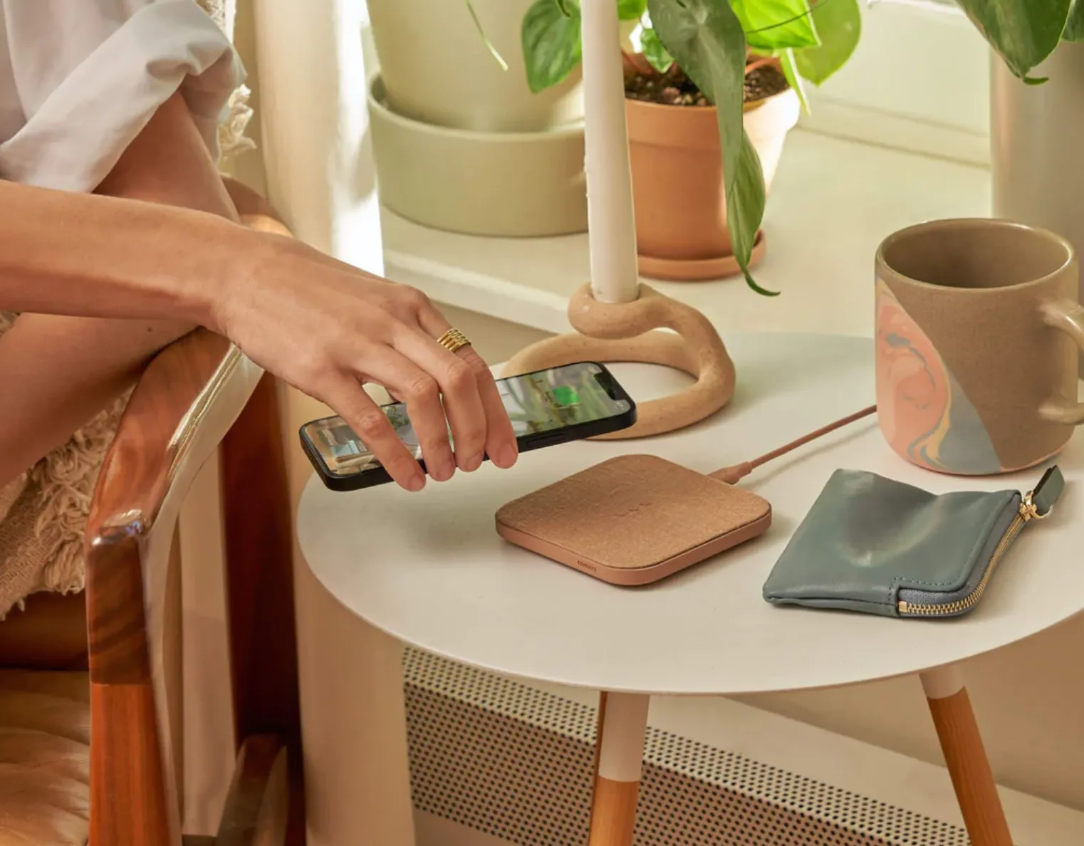 Courant- Catch:1 Wireless Charger