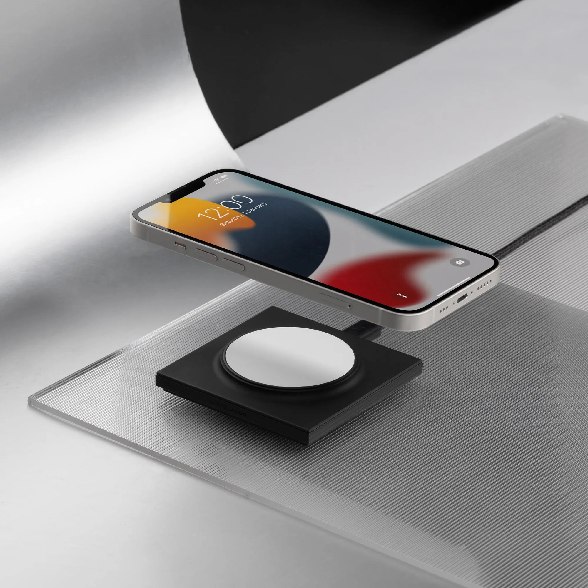 Drop Magnetic Wireless Charger