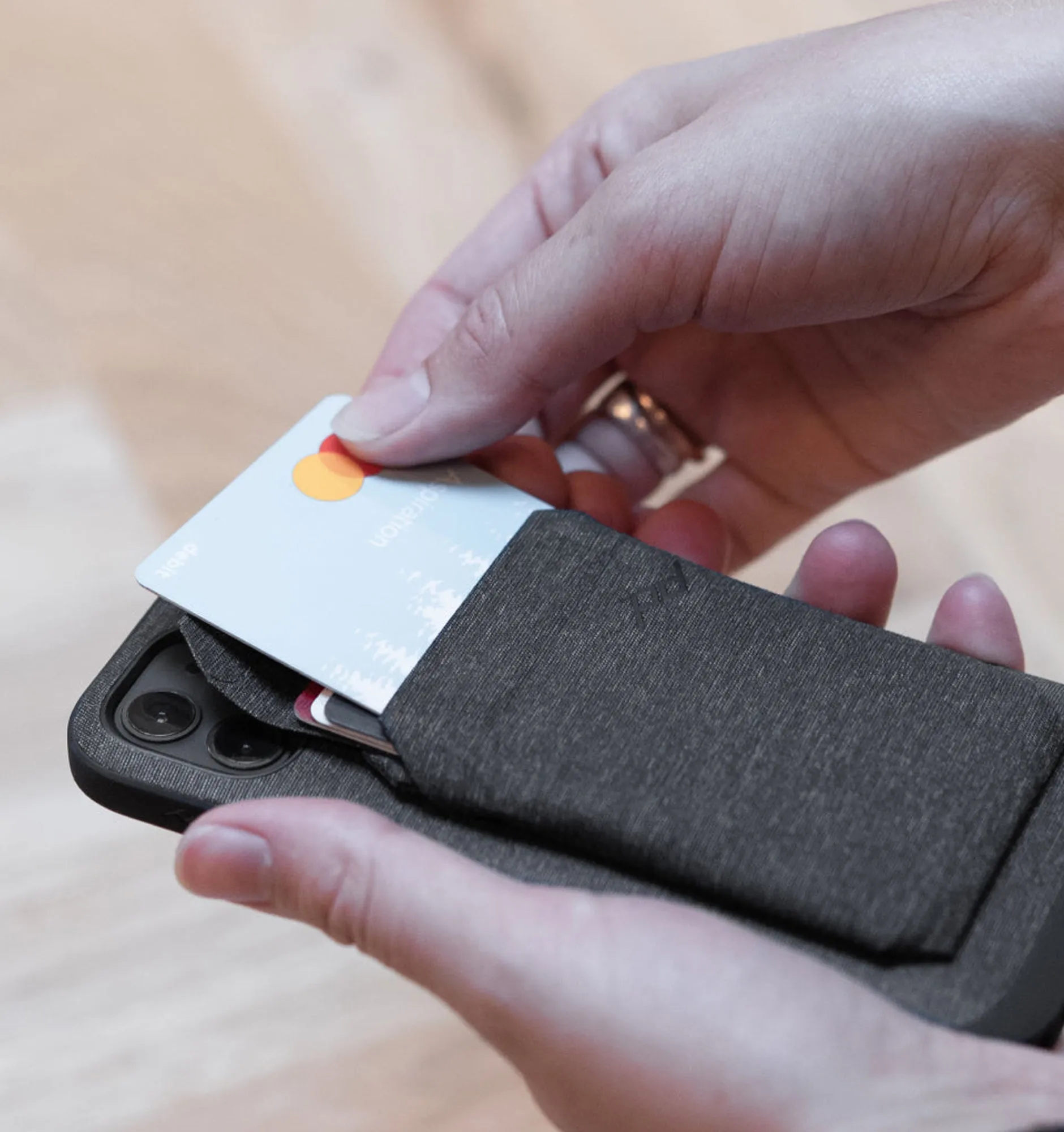 Peak Design Mobile - Slim Wallet